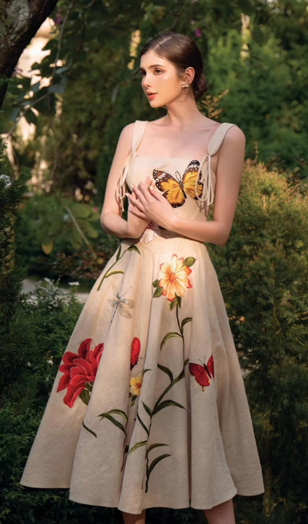 JACQUARD FLOWER MIDI DRESS IN WHITE