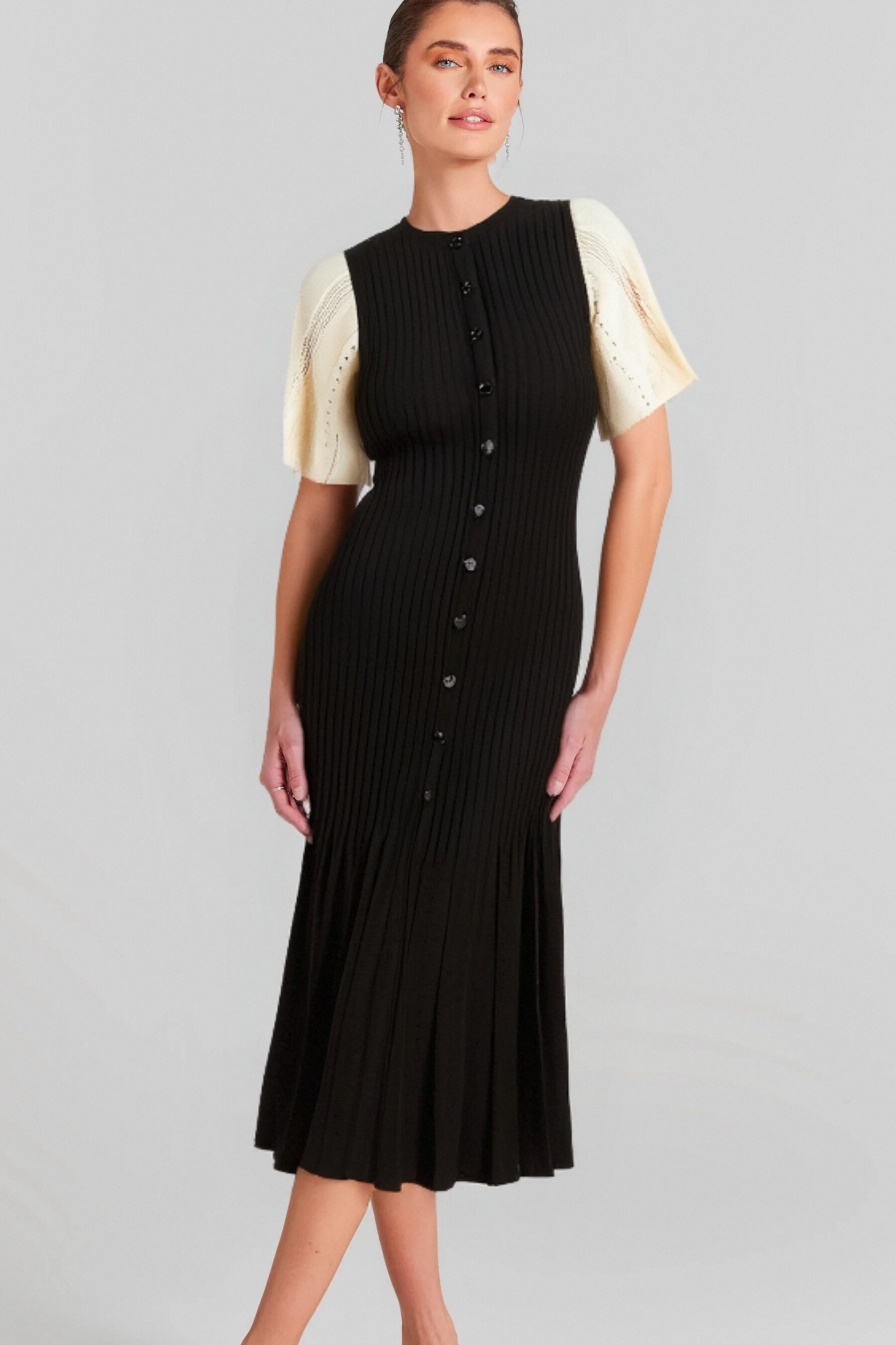 beulah knit midi dress in black