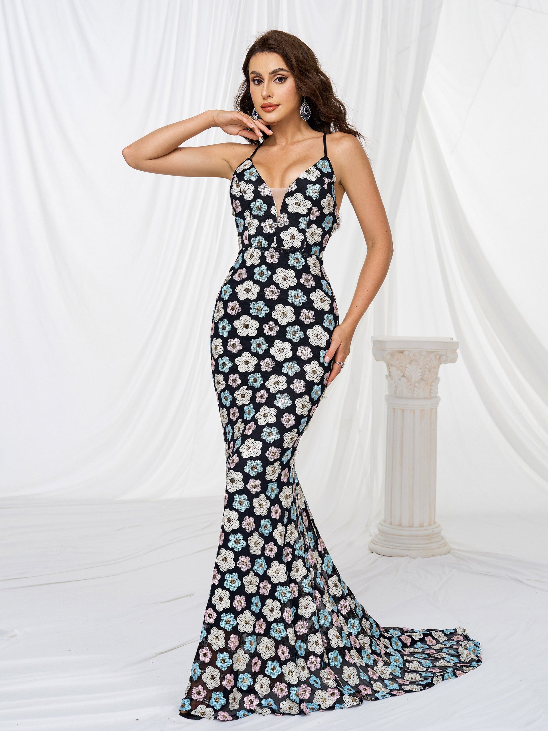 Spaghetti Straps Mermaid Sequin Maxi Dress
