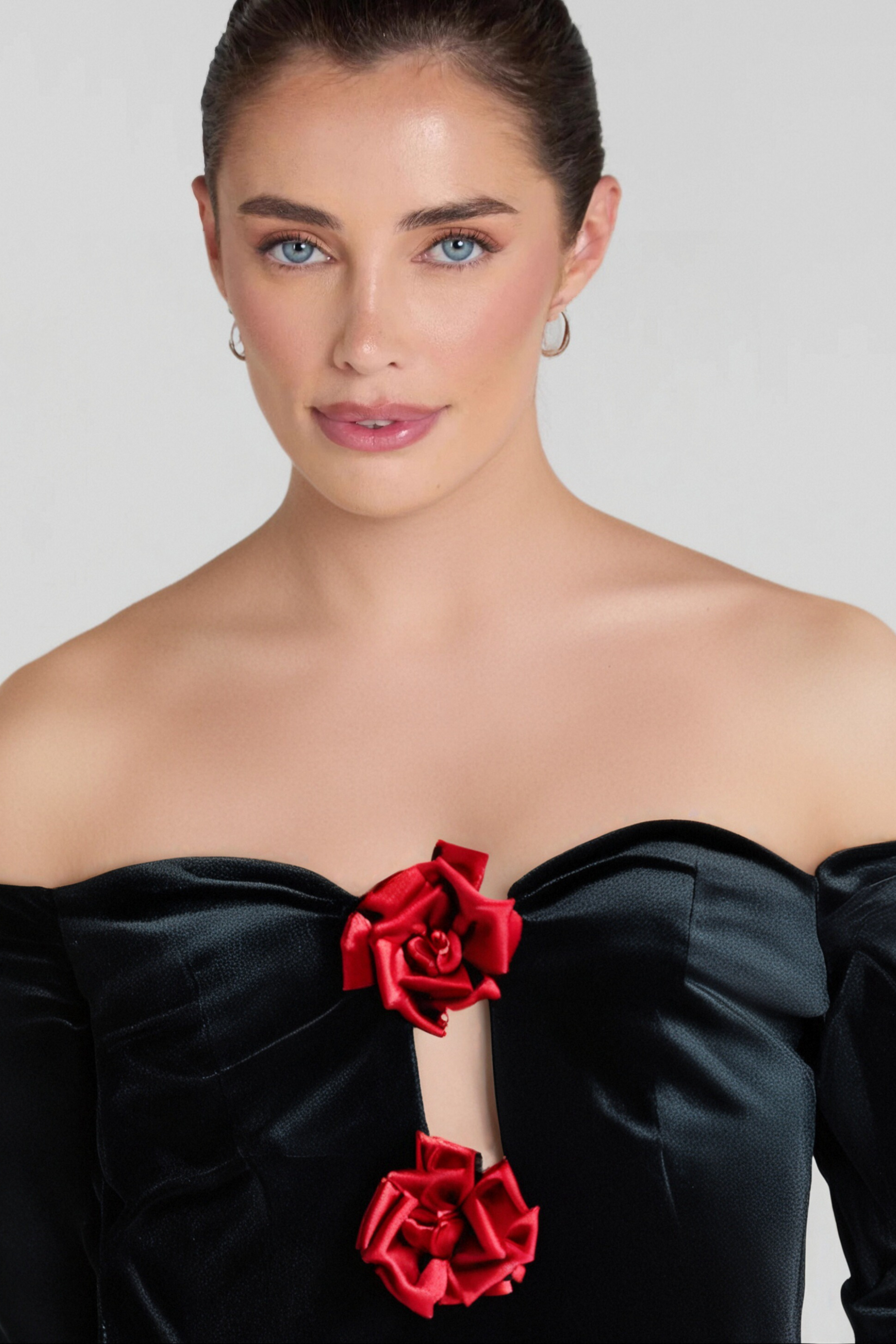 ZANNA OFF SHOULDERS FLOWERS VELVET MAXI DRESS IN BLACK