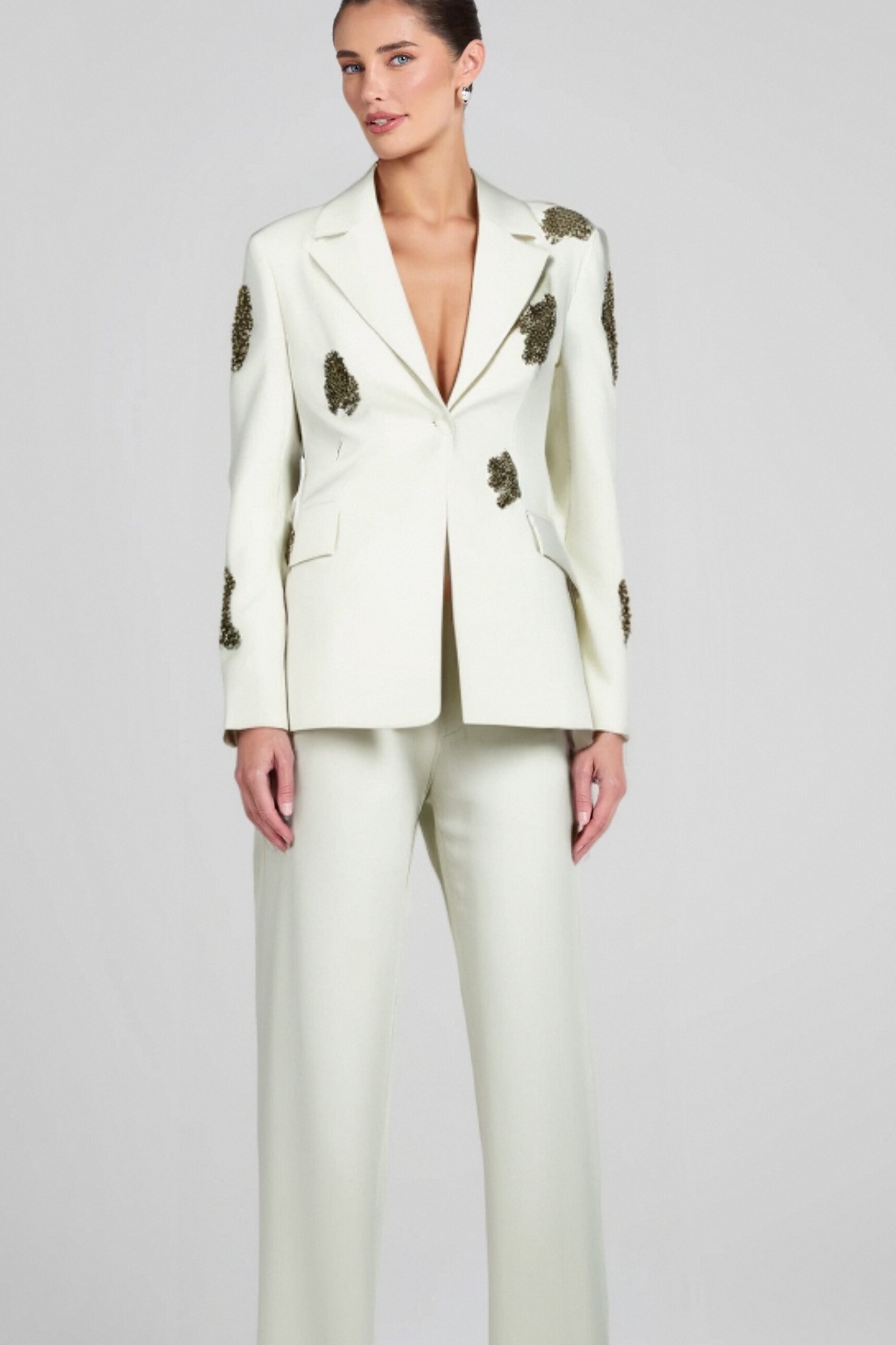 Winee Rhinestones embellished Blazer Set White