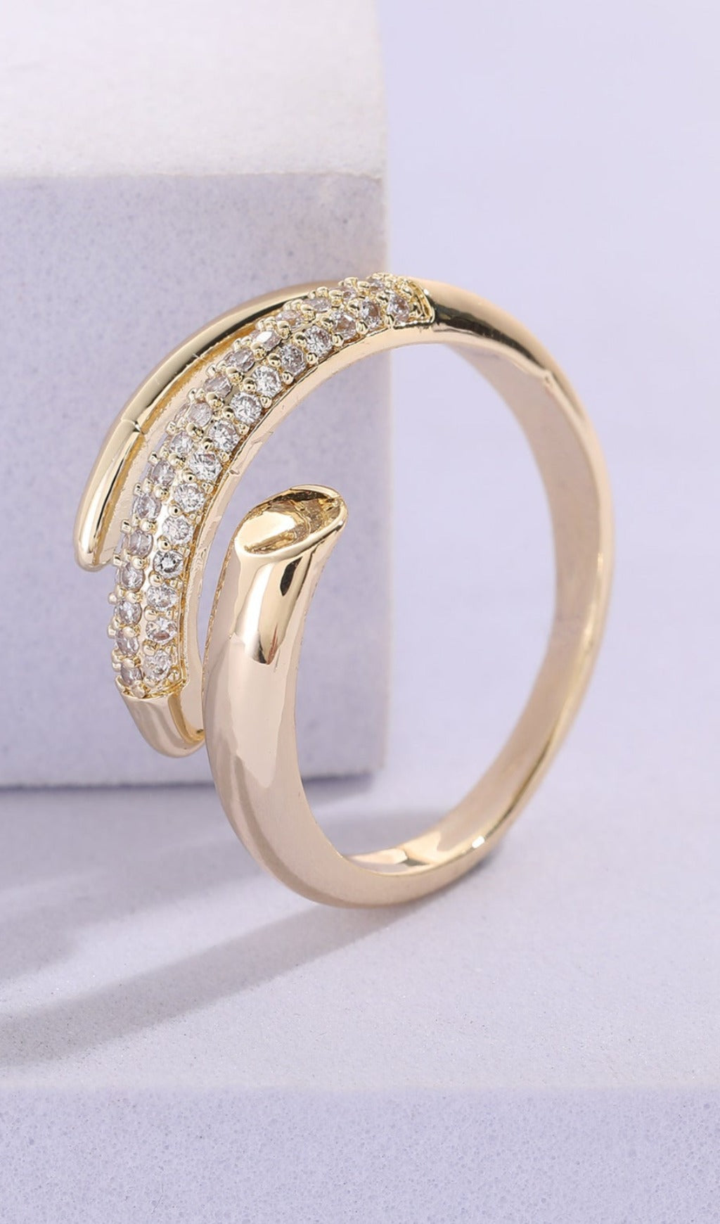 GOLD MULTILAYER DIAMOND RING