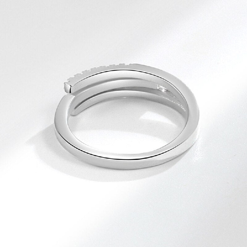 ADJUSTABLE THREE-LAYER DIAMOND RING