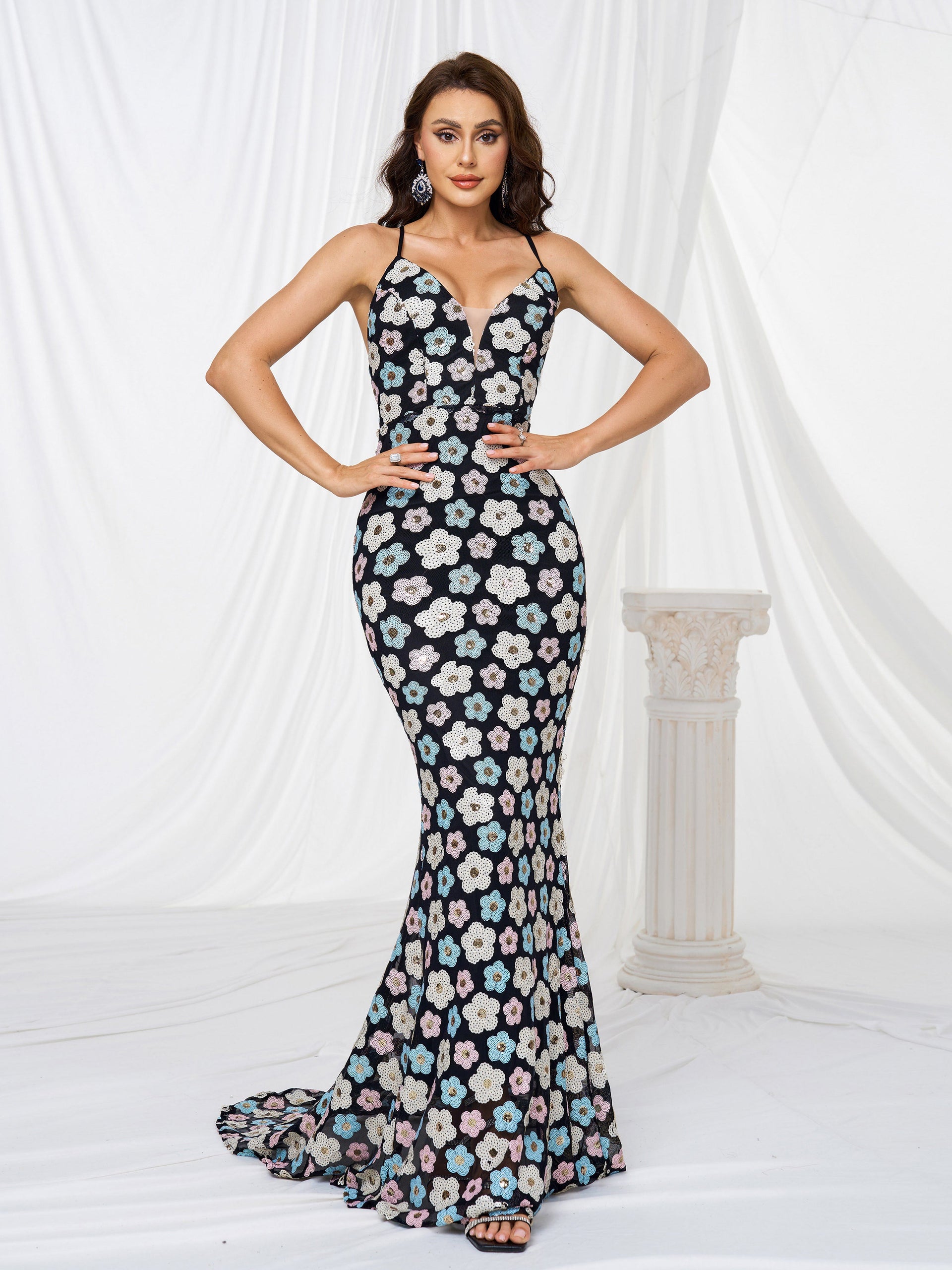 Spaghetti Straps Mermaid Sequin Maxi Dress
