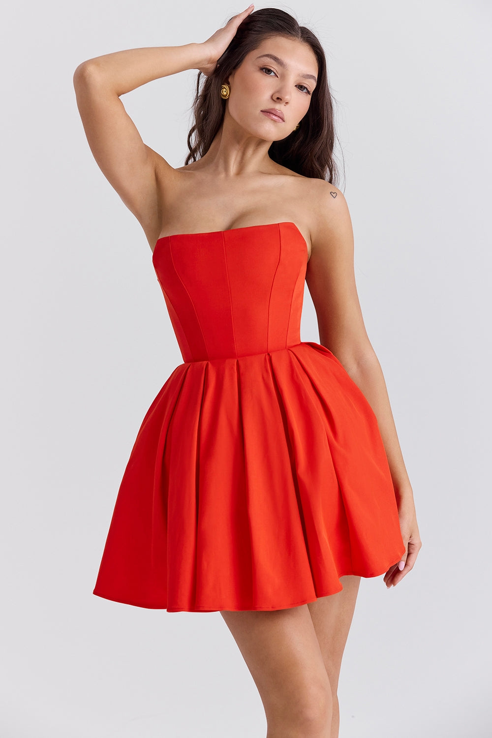 TOMATO STRAPLESS PLEATED MINI DRESS