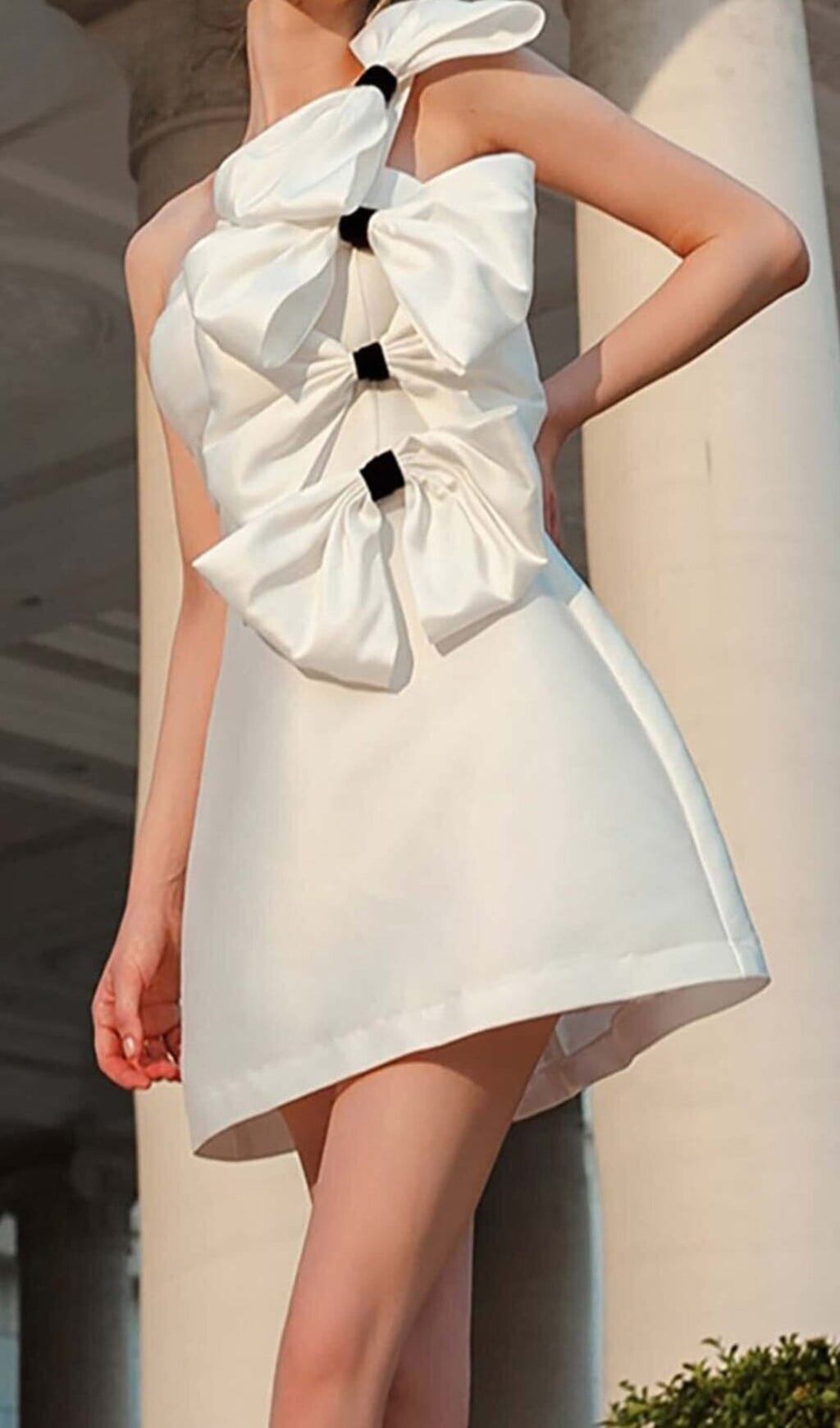 BOWS-EMBELLISHED SLEEVELESS MIDI DRESS IN WHITE