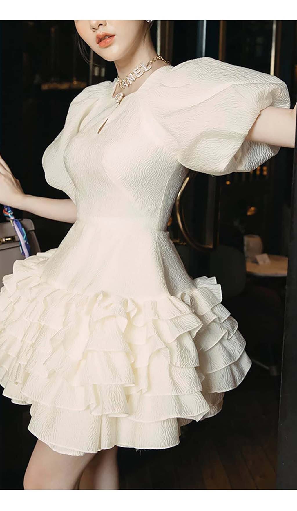 FLARED BUBBLE MINI DRESS IN WHITE DRESS STYLE OF CB