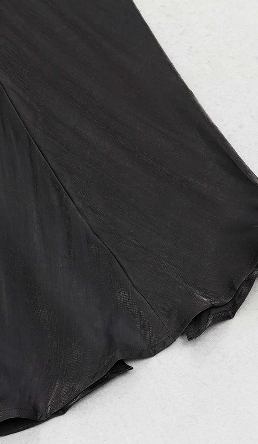 RUCHED OFF SLEEVE MAXI DRESS IN BLACK DRESS STYLE OF CB