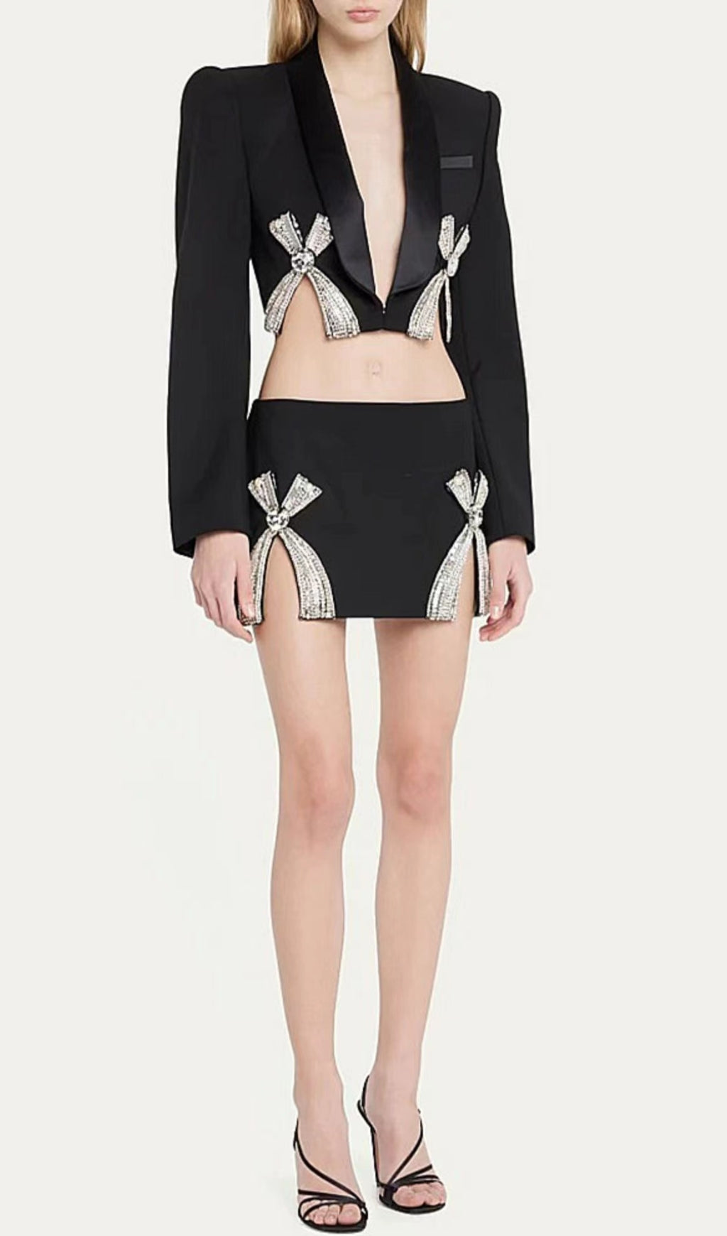 LONG SLEEVE EMBELLISHED BLAZER SET