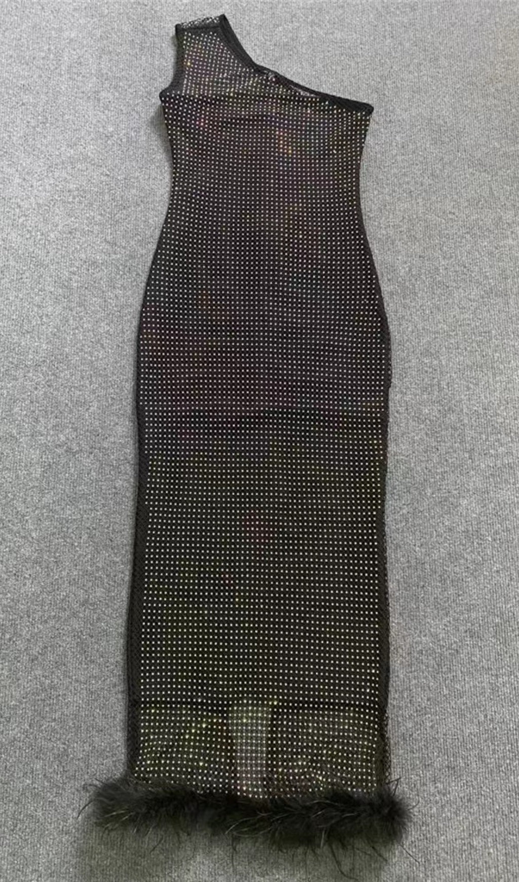 MESH DIAMOND FEATHER BANDAGE MAXI DRESS IN BLACK