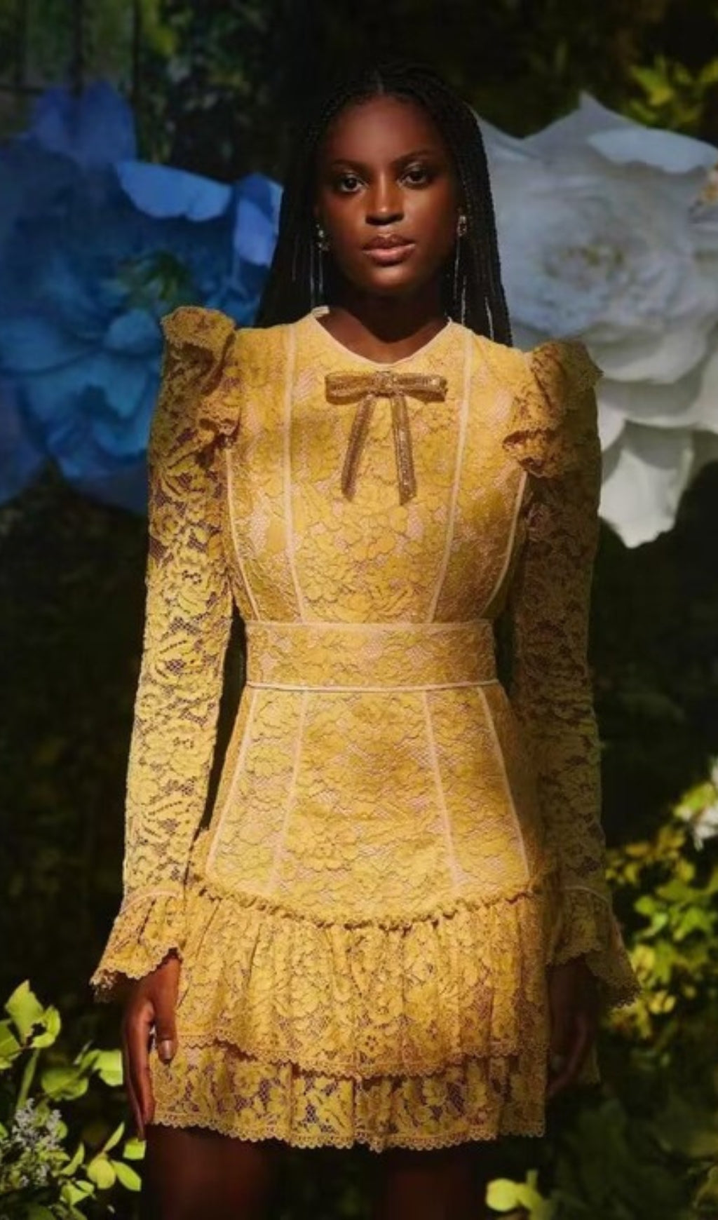 LACE MINI DRESS IN YELLOW