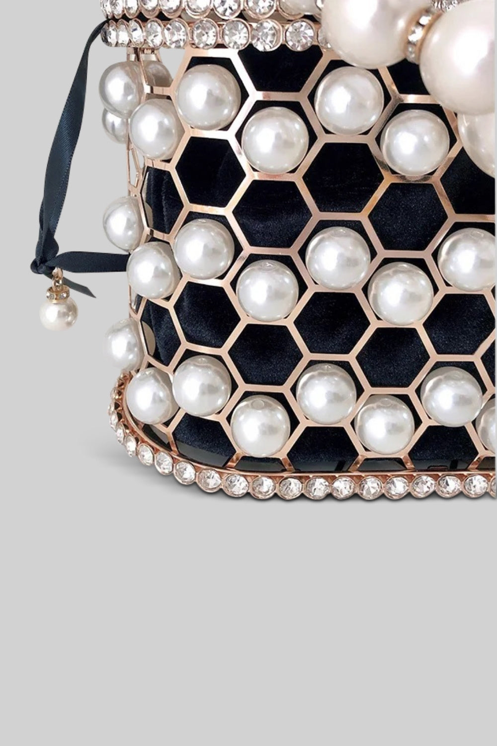 Metallic Bag with Pearls - Black