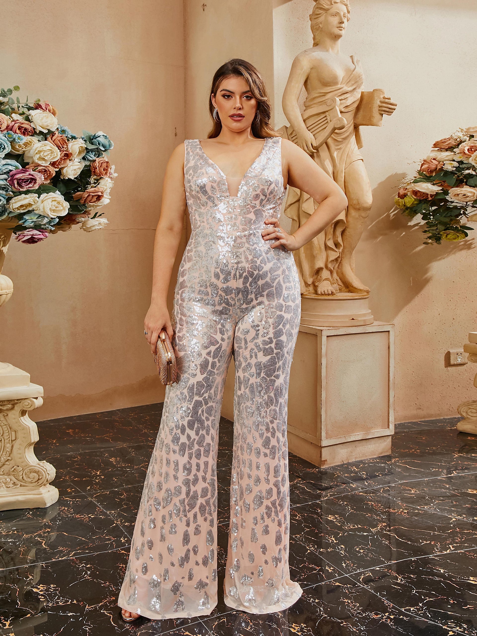 Plus Size V-Neck Backless Sleeveless Sequin Jumpsuits