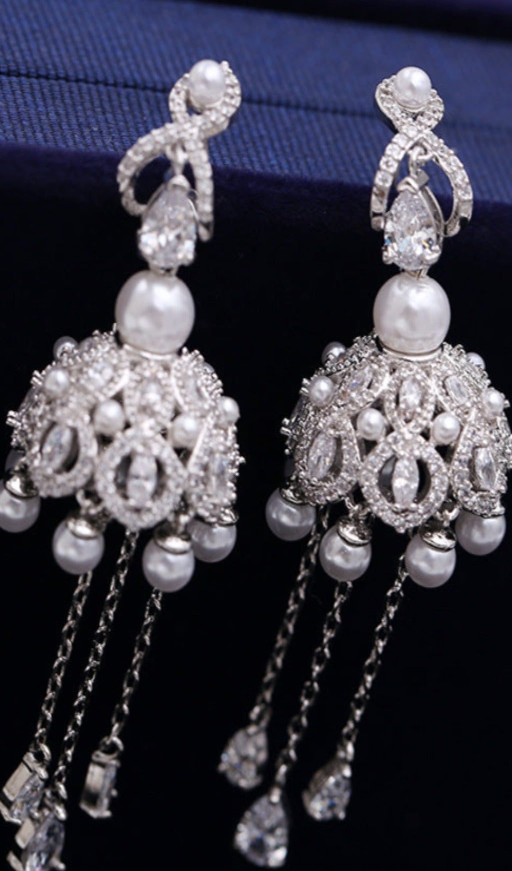 WIND CHIME FRINGE PEARL EARRINGS