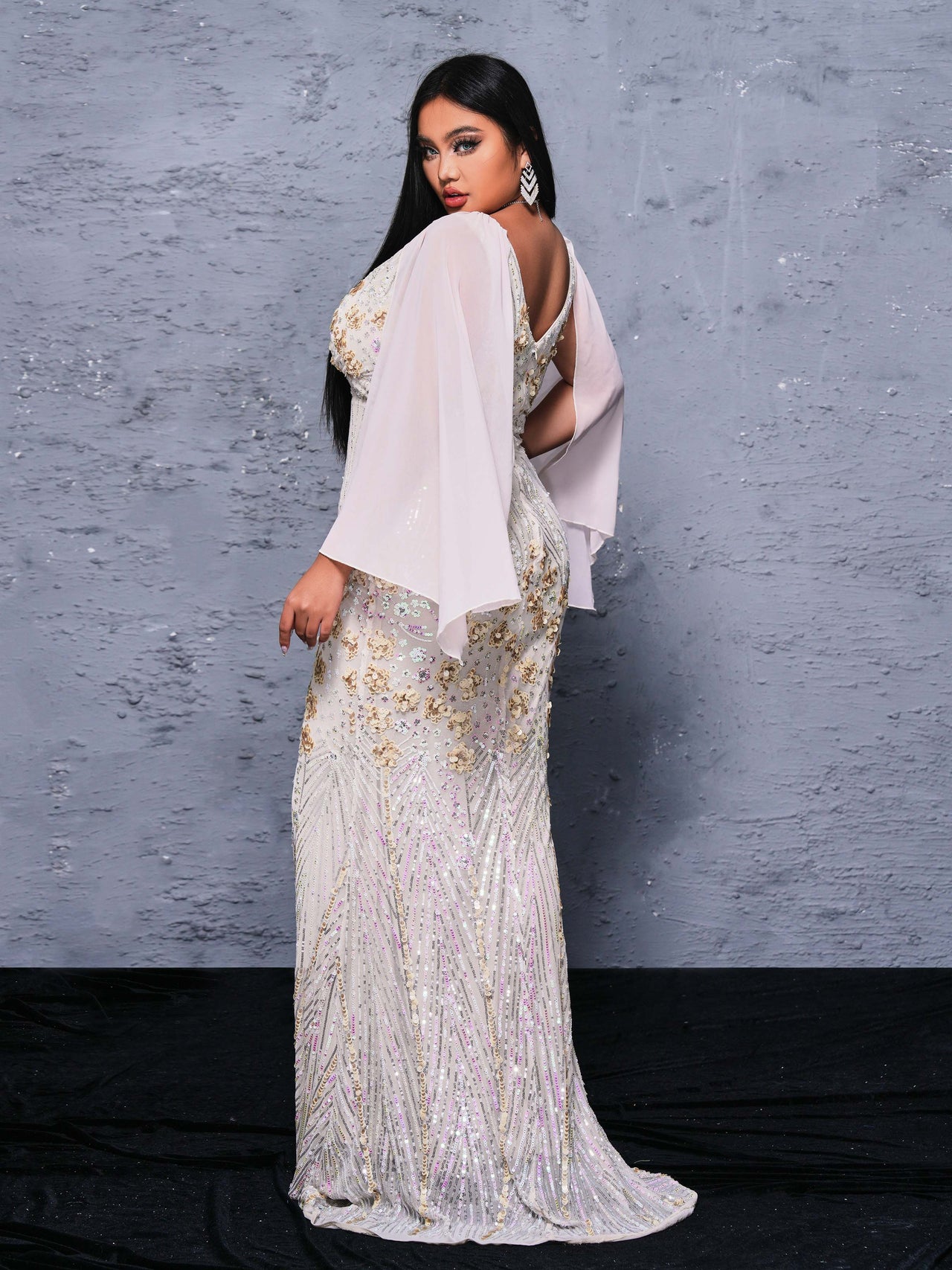 Plus V-neck Floral Sequin Mermaid Dress