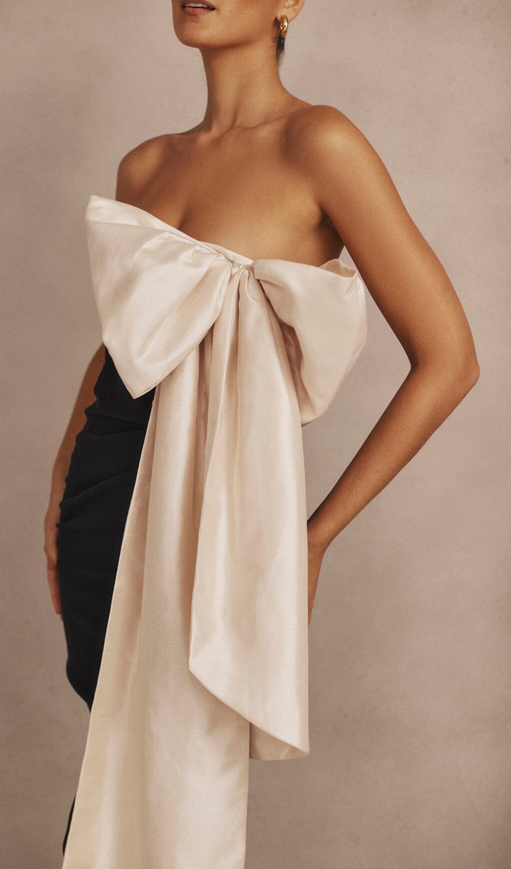 BLACK & IVORY BOW MINI DRESS styleofcb 
