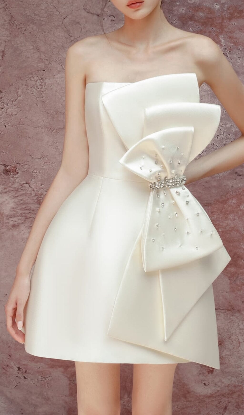 STRAPLESS BOW MINI DRESS DRESS STYLE OF CB 